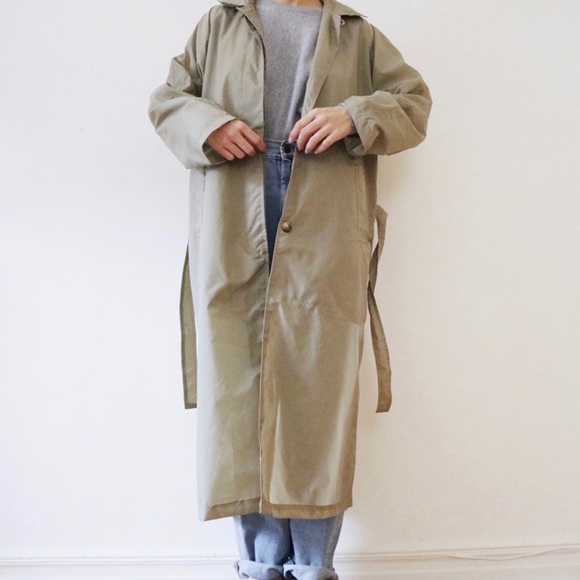 Jackets & Blazers - Beige thin rain trench coat